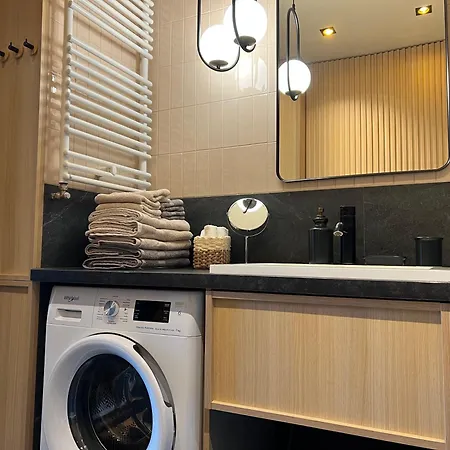 M4 Luxury In The Center - Klimatyzacja, Parking, Balkon, Atlas Arena, Wytwornia, Piotrkowska Lodž